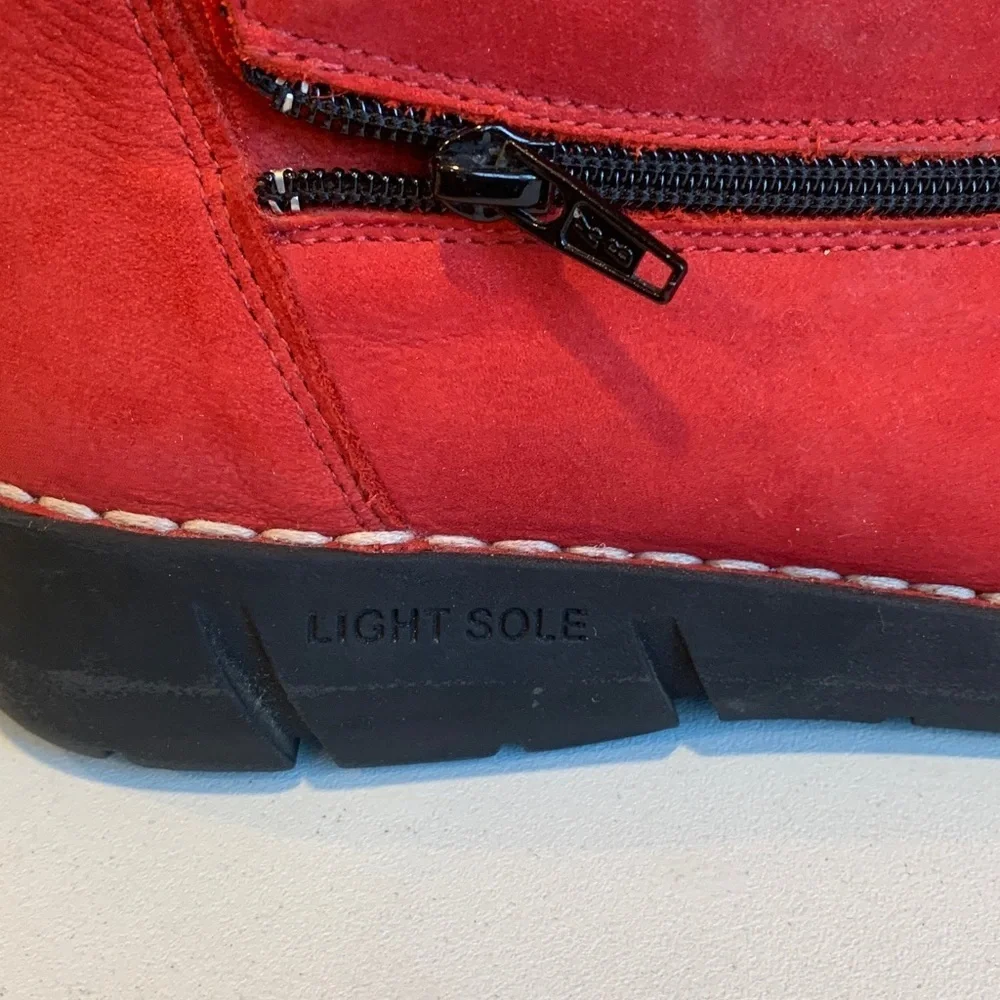Jungla Women’s Size 40 (9-9.5) Red Nubuck Suede Wrap Around Zip Ankle Boots